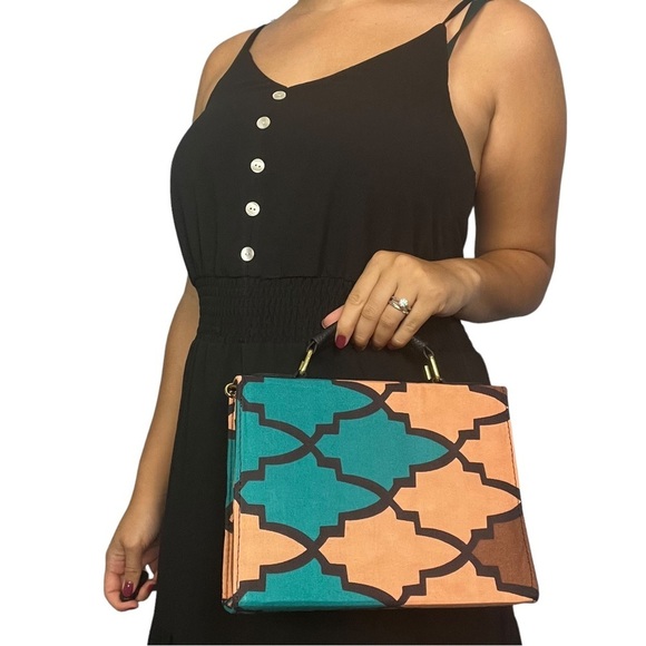 NEW Ankara African Print Multicolored Convertible Crossbody Purse /Handbag - Picture 7 of 8